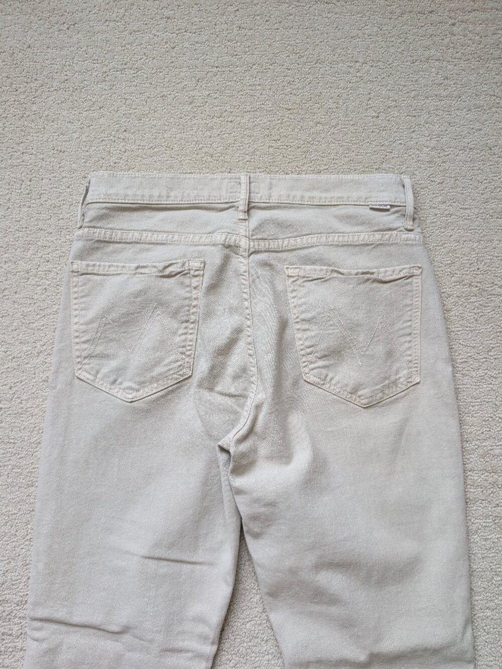 MOTHER The Insider Ankle Fray in Chalk It Up 30 x 27 Jeans Pants denim Tan beige - Picture 5 of 16